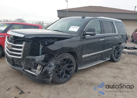 2016 Cadillac Escalade Premium Collection z USA, uszkodzony, nr VIN 1GYS4CKJ2GR451466